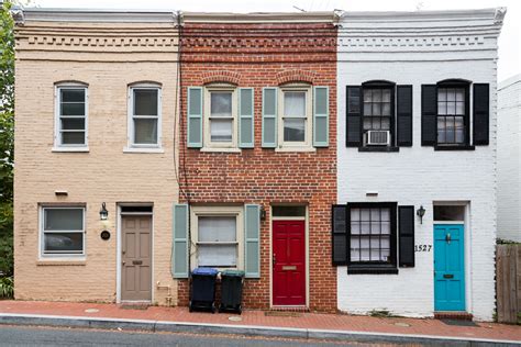 what is a row house definition
